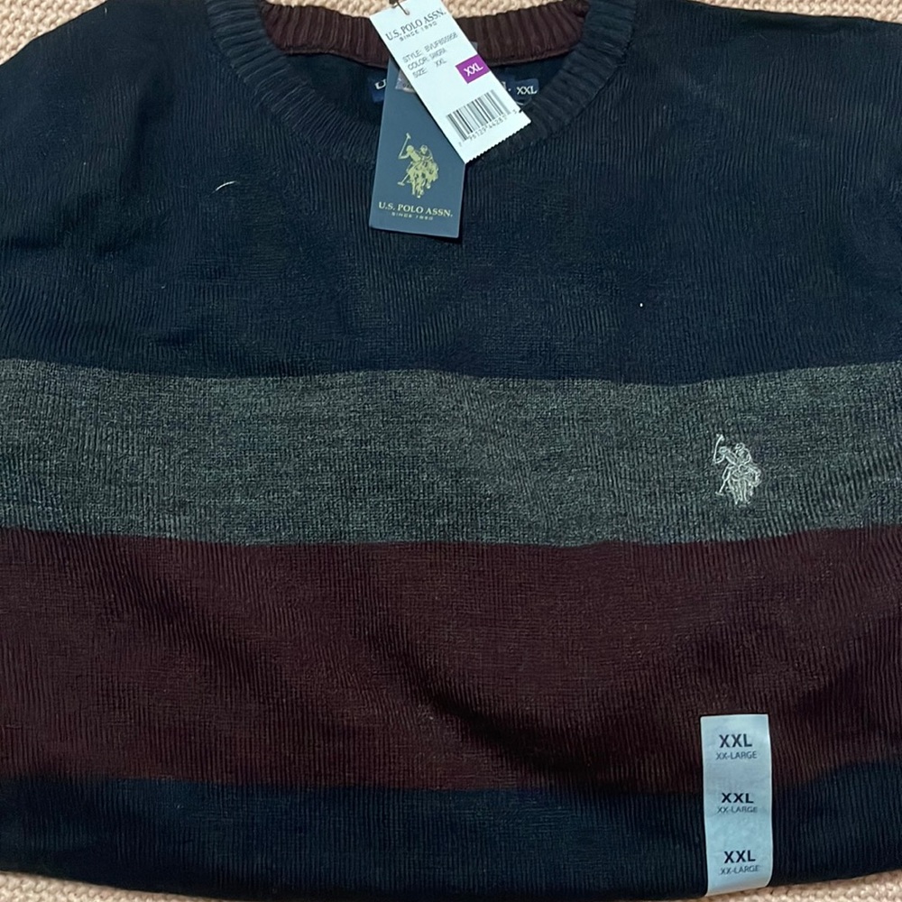 Mens pullover